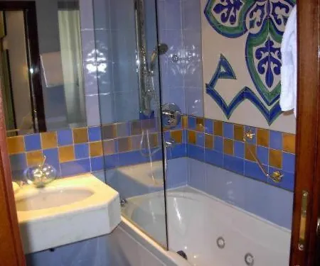 Miramare Ξενοδοχείο 4*
