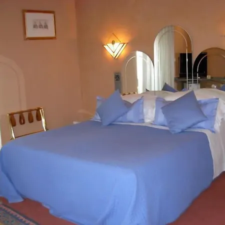 Miramare Szálloda 4*